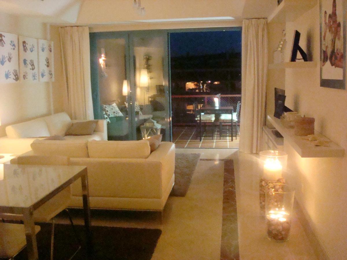 סן רוקה Apartamento Con Terraza Sobre La Marina De Sotogrande מראה חיצוני תמונה
